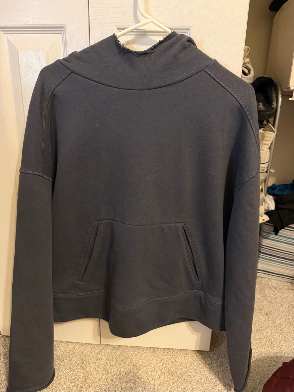 ALO Yoga Navy Crewneck Pullover Hoodie